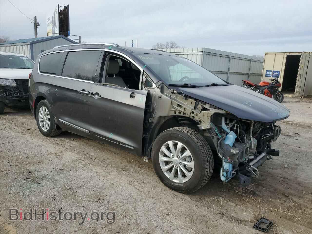 2018 CHRYSLER PACIFICA - VIN: 2C4RC1EG9JR130263 - Фото 4