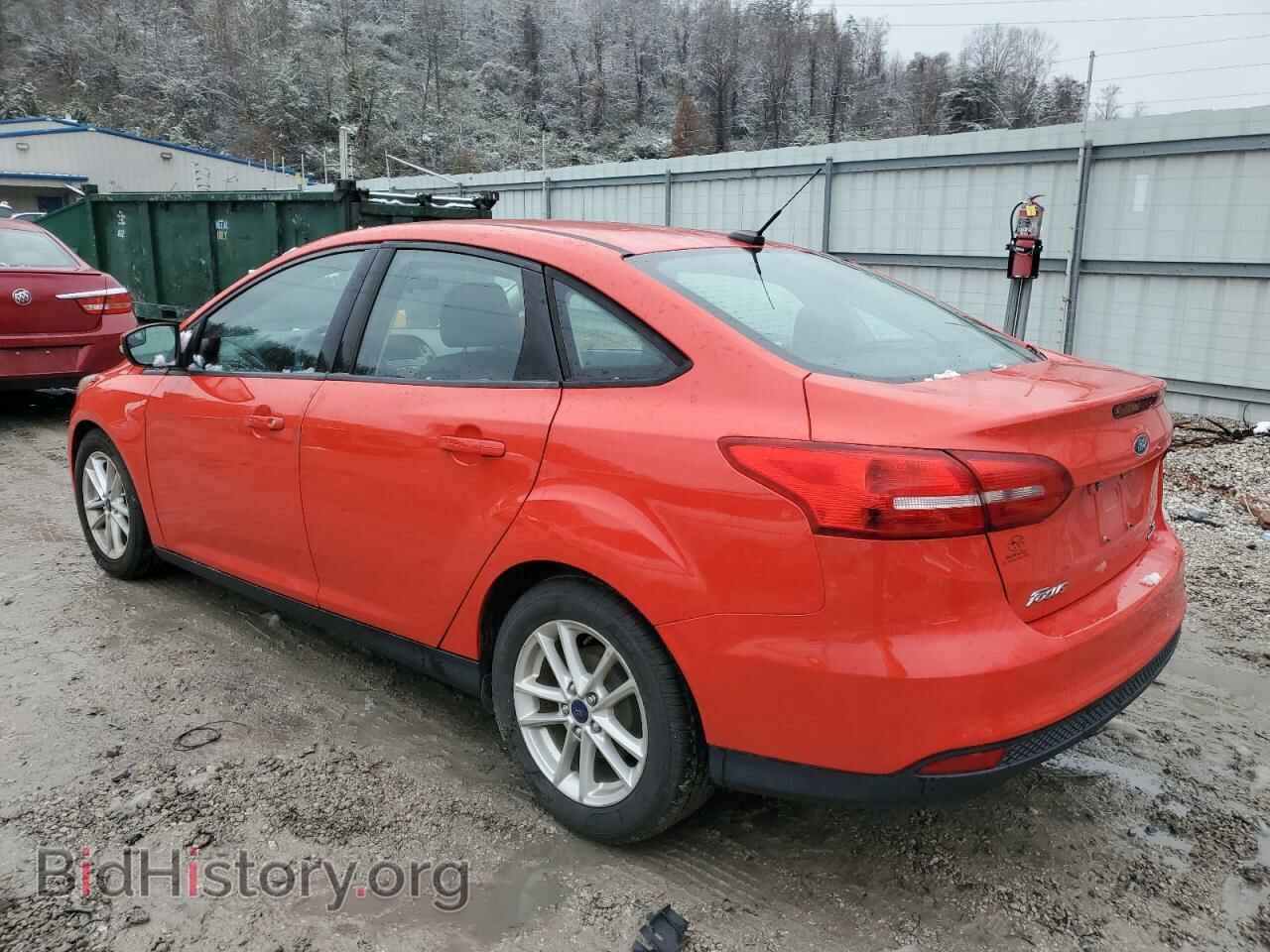 2016 FORD FOCUS - VIN: 1FADP3F29GL258975 - Фото 2