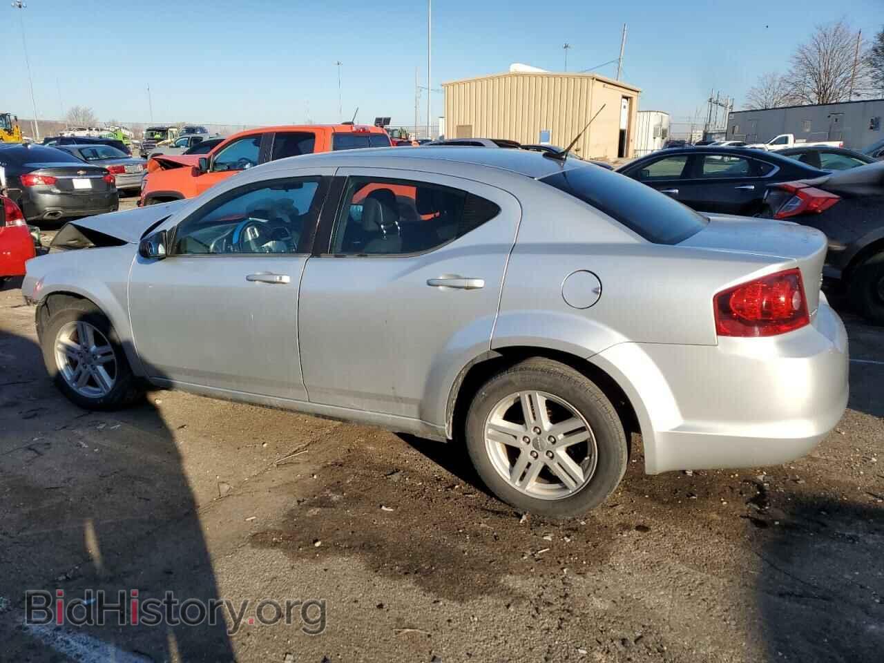 2011 DODGE AVENGER - VIN: 1B3BD1FB3BN536850 - Фото 2