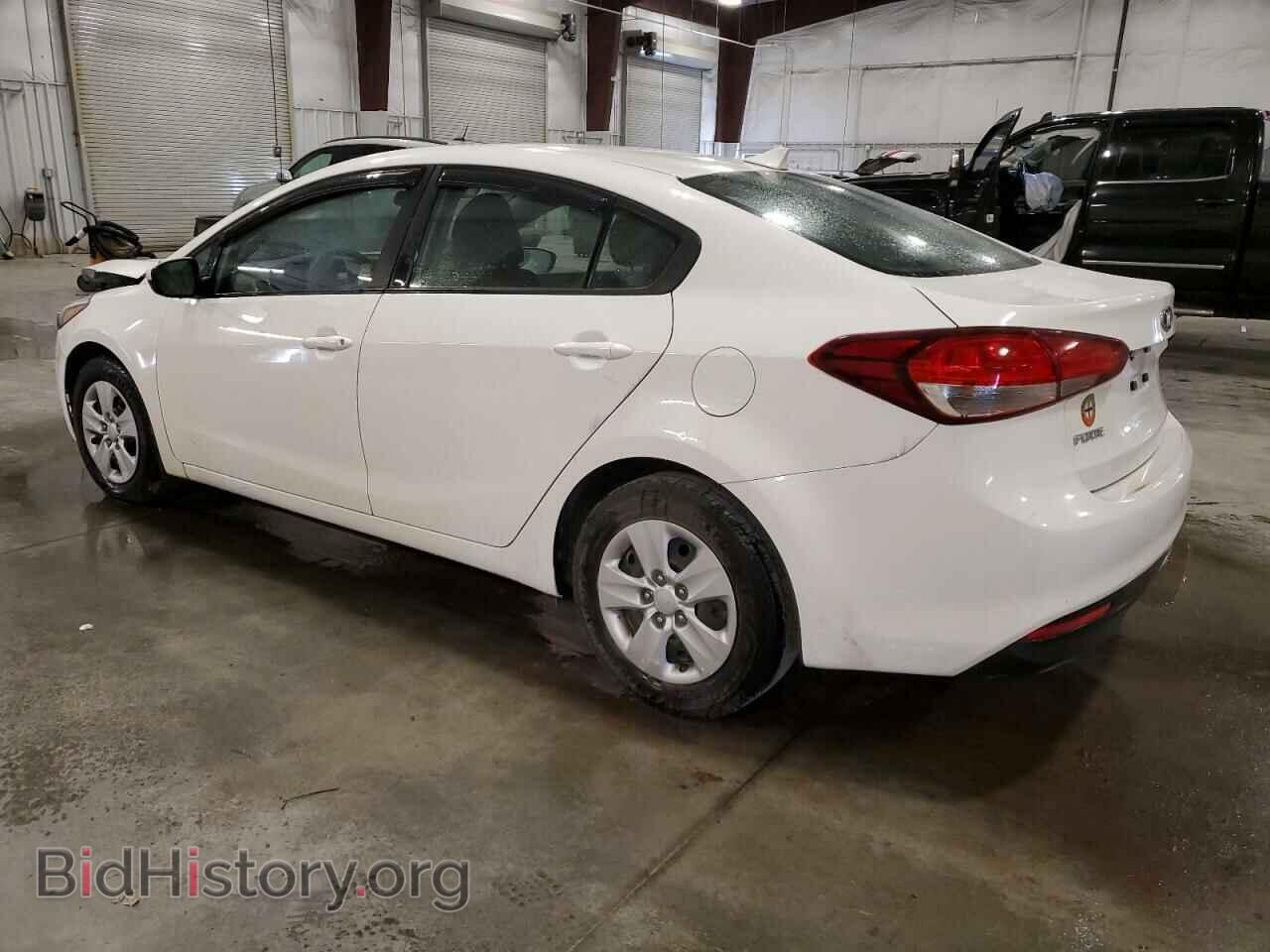 2017 KIA FORTE - VIN: 3KPFK4A79HE079694 - Фото 2