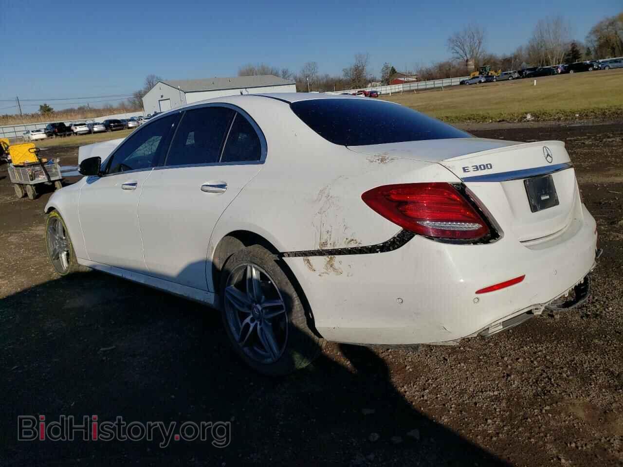 2017 MERCEDES-BENZ E-CLASS - VIN: WDDZF4JB6HA110558 - Фото 2