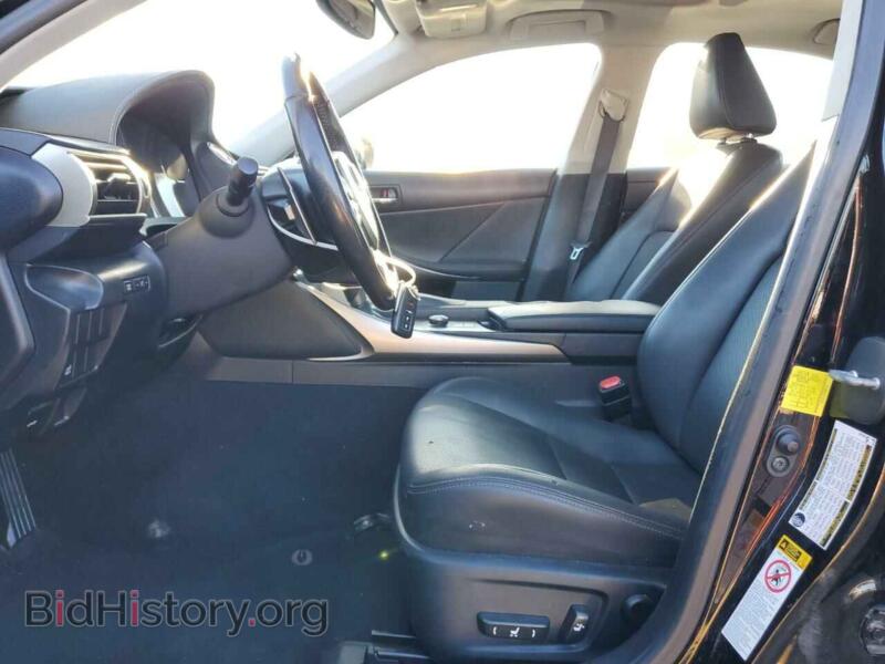 2015 Lexus IS (VIN JTHCF1D27F5028546) — photo 7 of 13