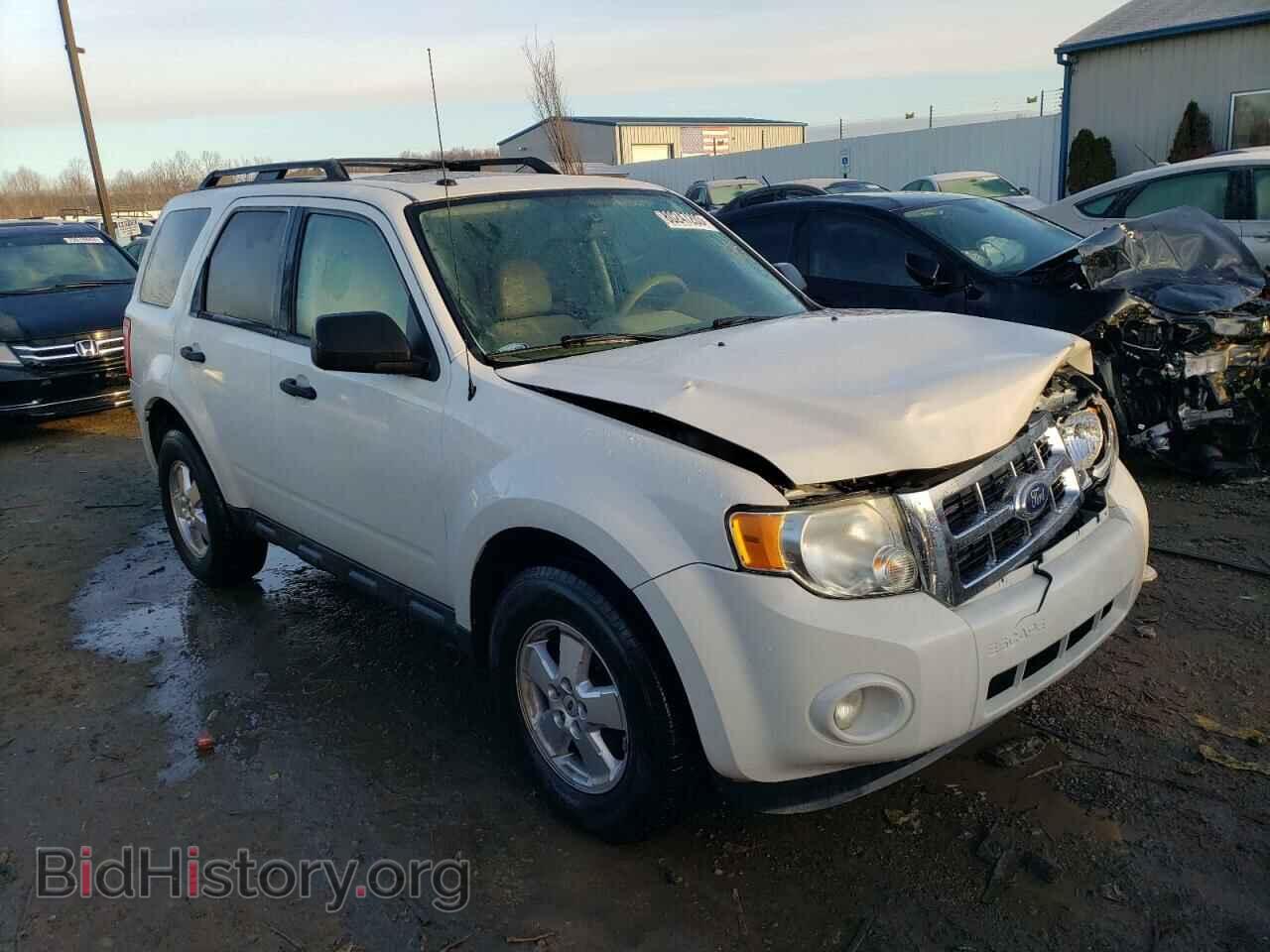 2011 FORD ESCAPE - VIN: 1FMCU0DG9BKB71714 - Фото 4