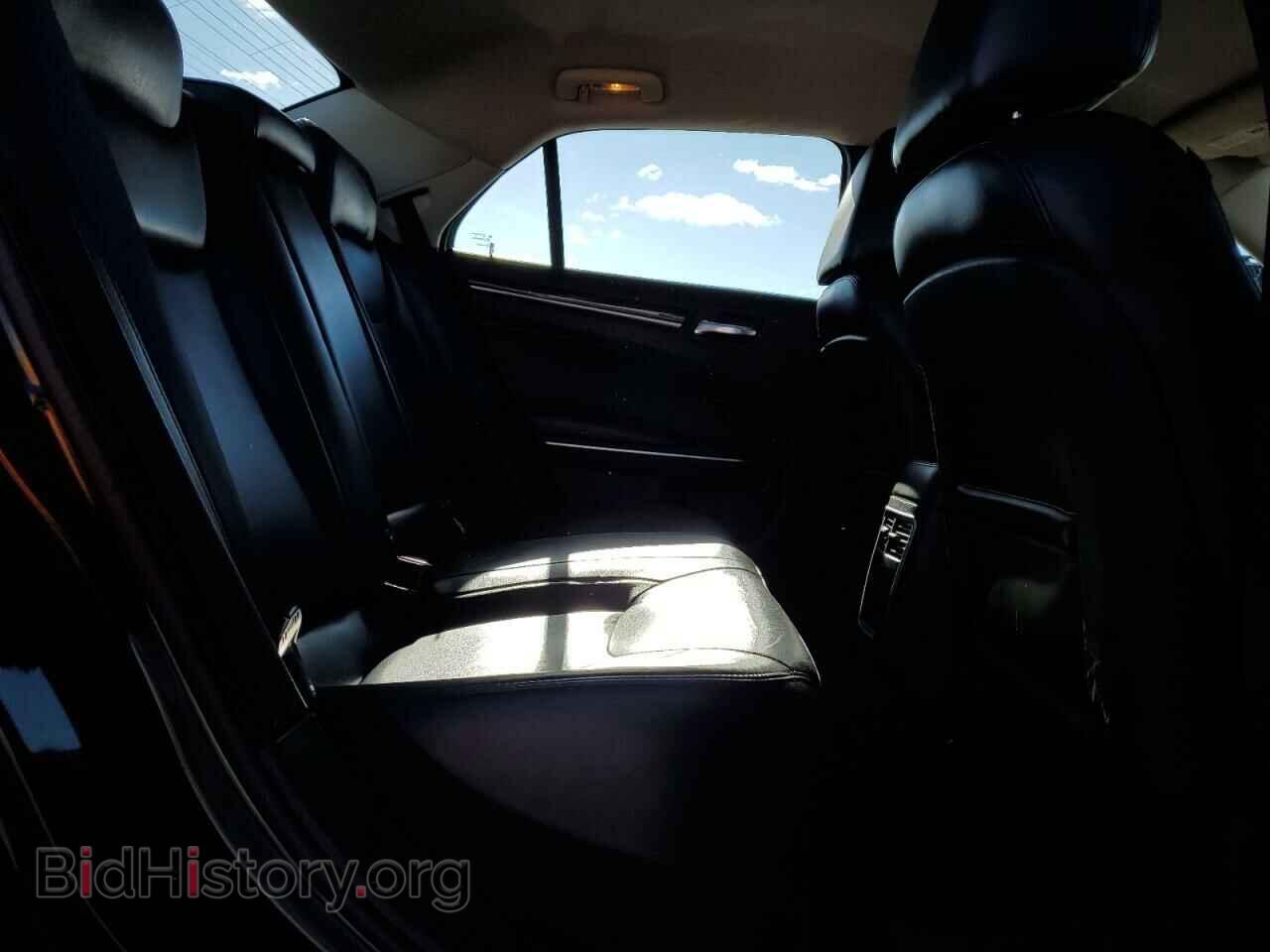 2015 CHRYSLER 300 - VIN: 2C3CCAAG2FH853448 - Фото 10