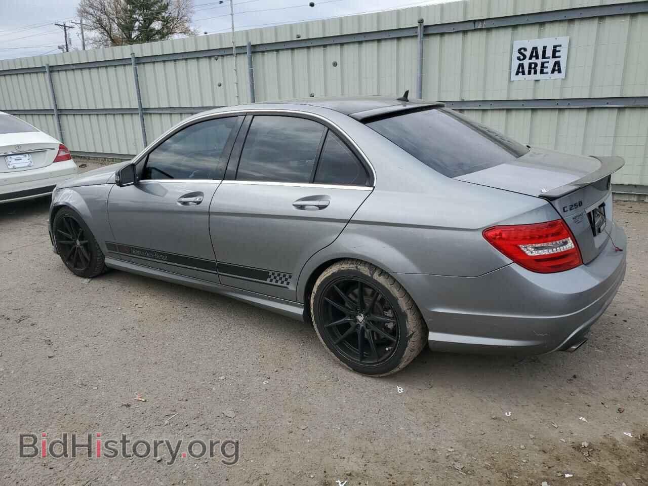 2014 MERCEDES-BENZ C-CLASS - VIN: WDDGF4HB8EA955727 - Фото 2