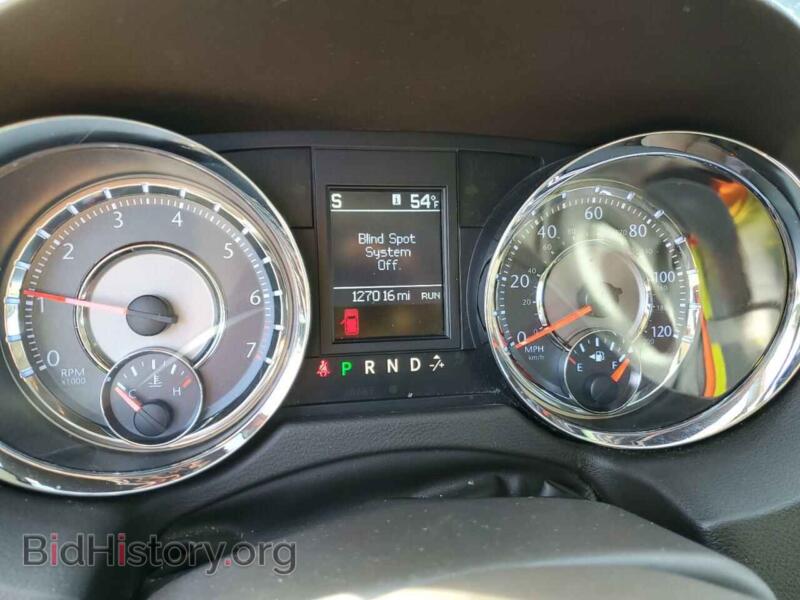 2014 Chrysler MINIVAN (VIN 2C4RC1CG3ER277185) — фото 9 из 13