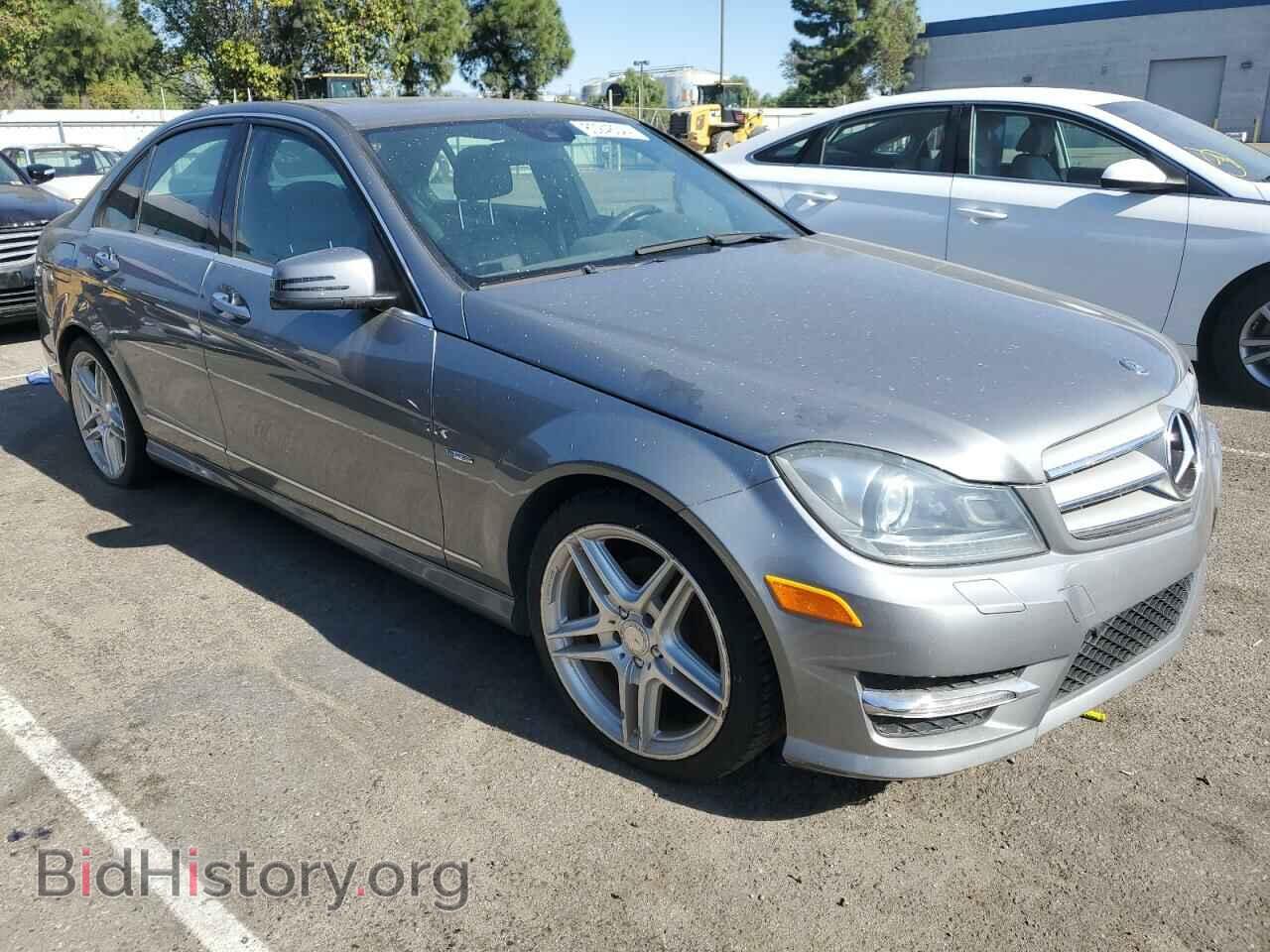 2012 MERCEDES-BENZ C-CLASS - VIN: WDDGF4HB0CA615744 - Фото 4