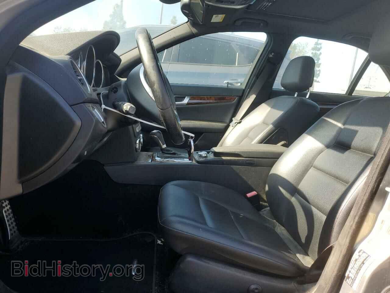 2012 MERCEDES-BENZ C-CLASS - VIN: WDDGF4HB0CA615744 - Фото 7