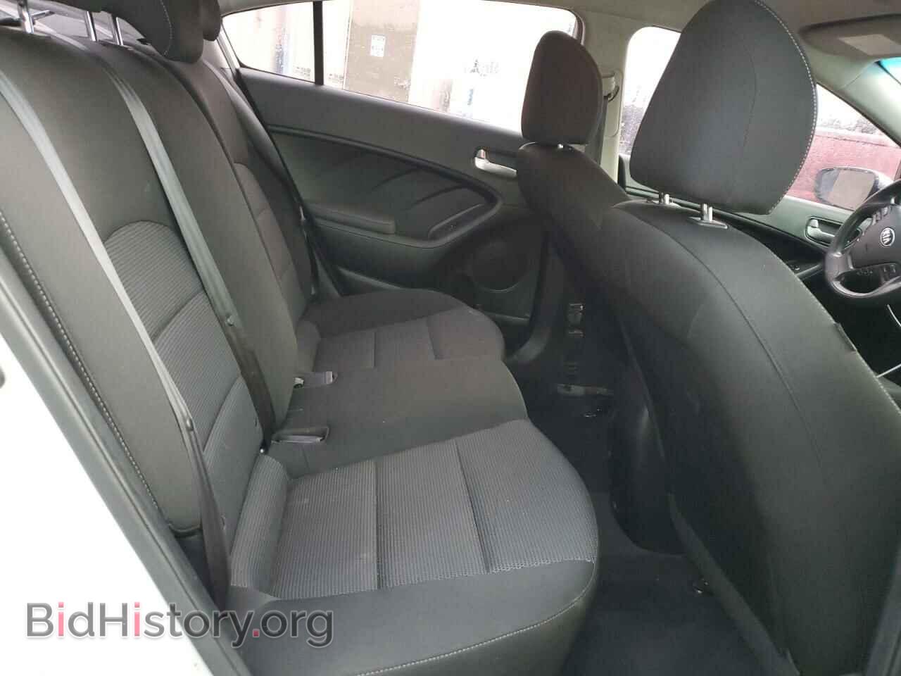 2018 KIA FORTE - VIN: 3KPFK4A76JE282919 - Фото 10