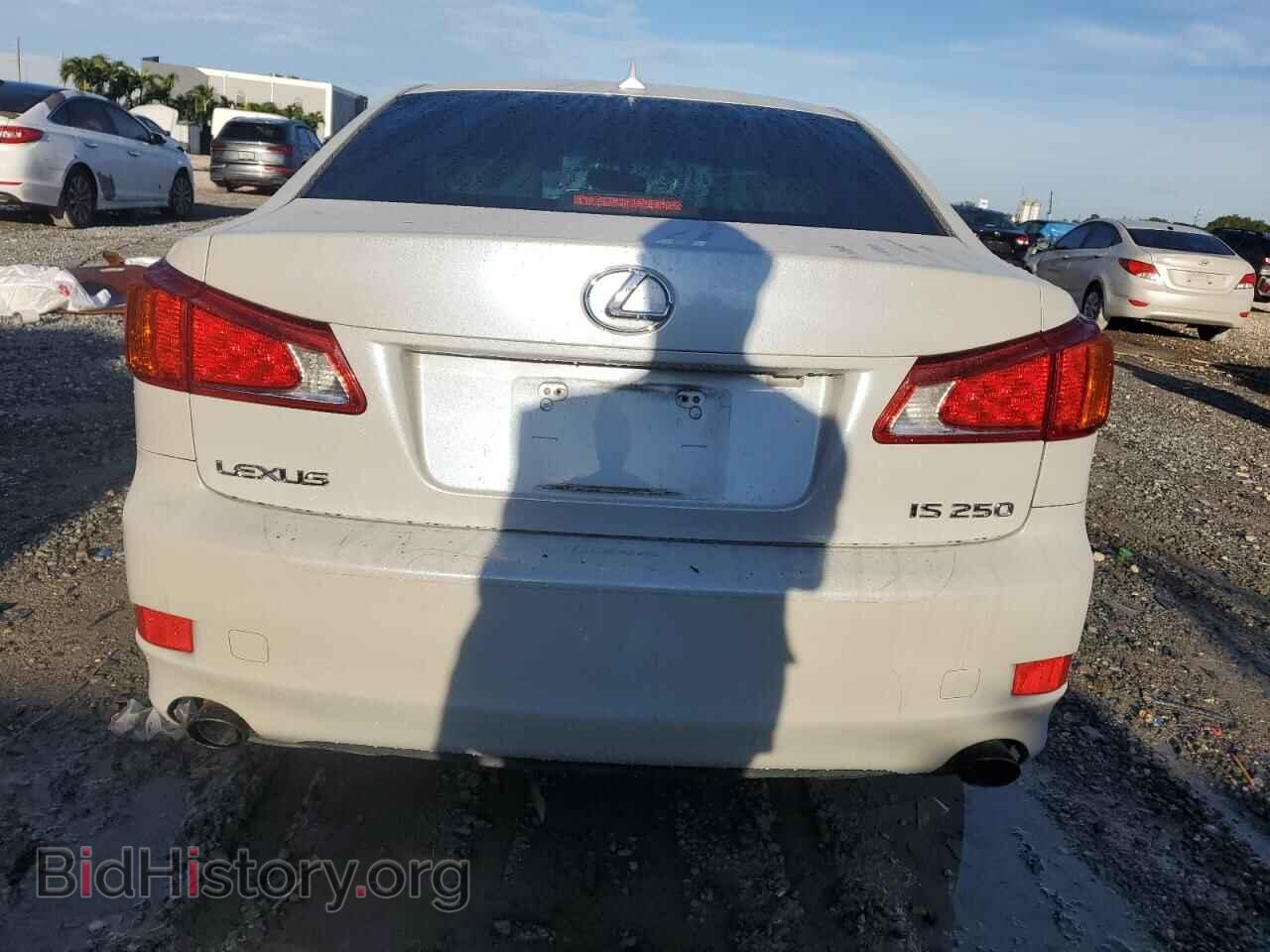 2010 LEXUS IS - VIN: JTHBF5C28A5117085 - Photo 6