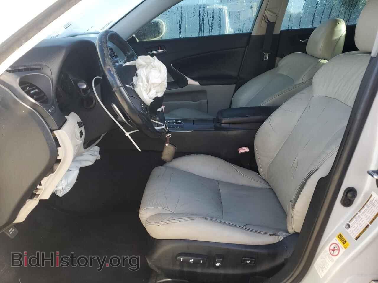2010 LEXUS IS - VIN: JTHBF5C28A5117085 - Photo 7