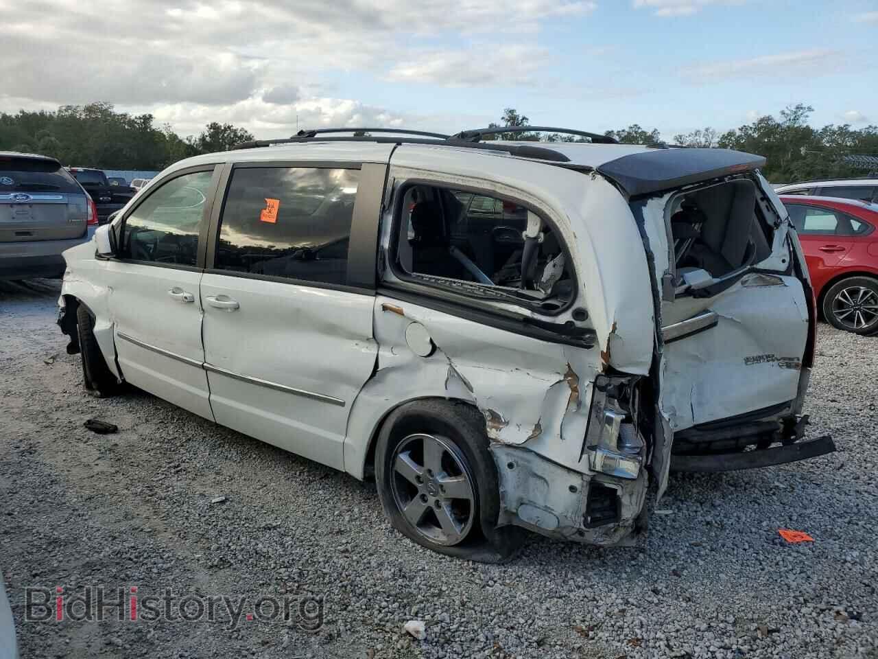 2010 DODGE CARAVAN - VIN: 2D4RN5D12AR102192 - Photo 2