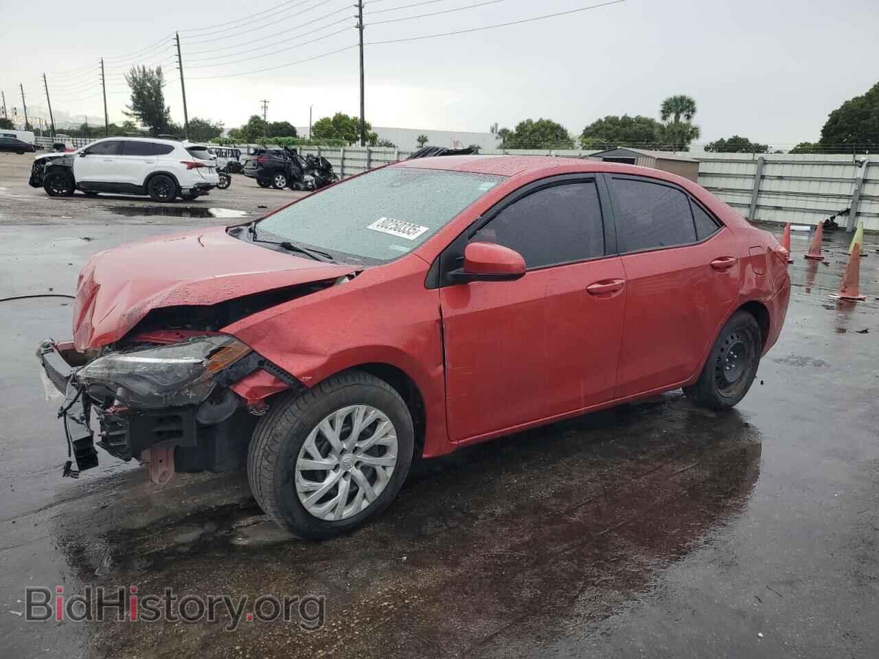 Фотография 5YFBURHE4JP797975 - TOYOTA COROLLA 2018