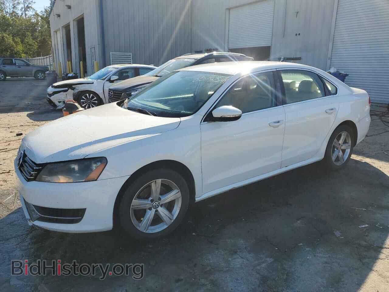 Photo 1VWBP7A37CC097106 - VOLKSWAGEN PASSAT 2012