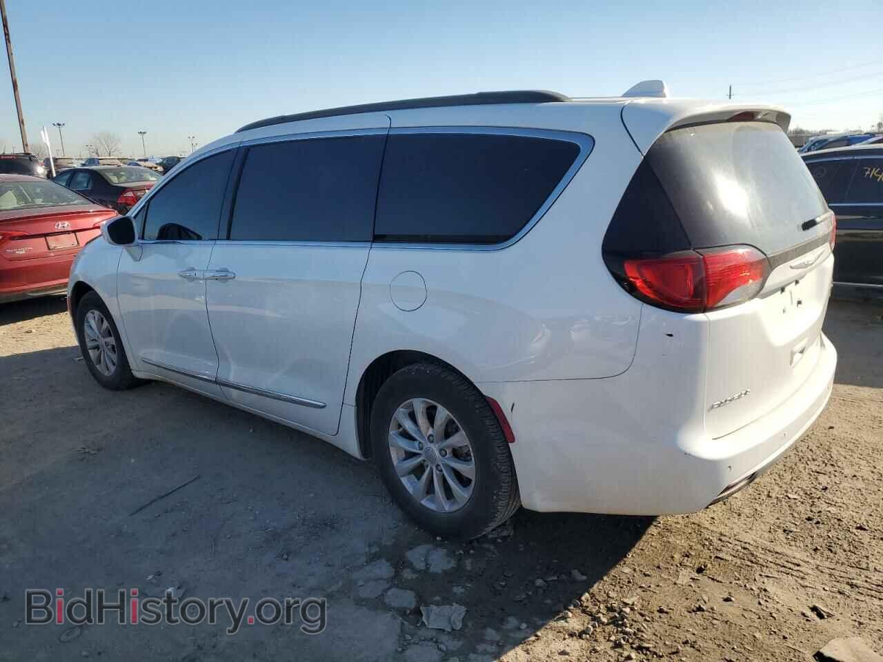 2017 CHRYSLER PACIFICA - VIN: 2C4RC1BG9HR510539 - Фото 2