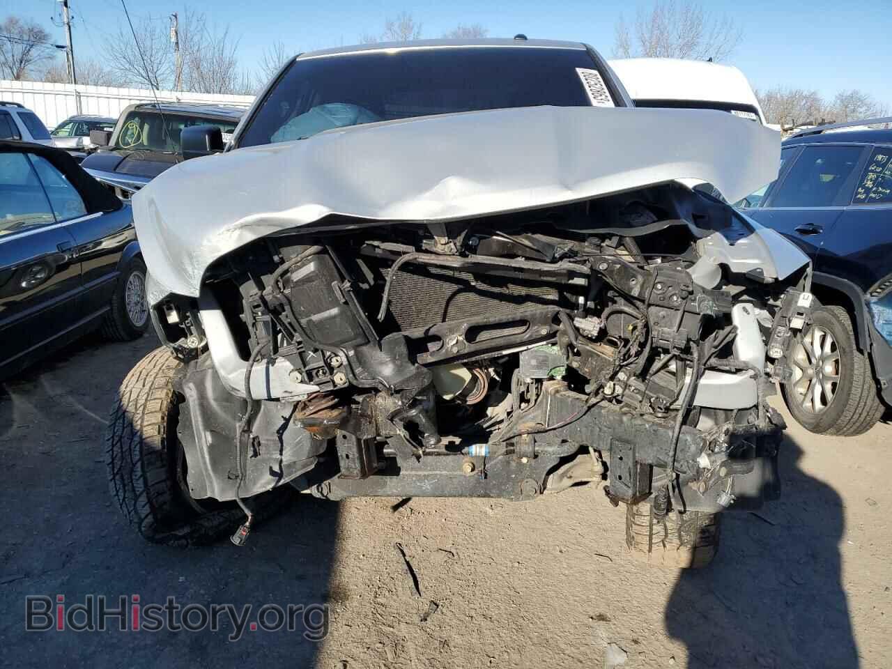 2017 RAM 1500 - VIN: 3C6RR7KT9HG602472 - Photo 5