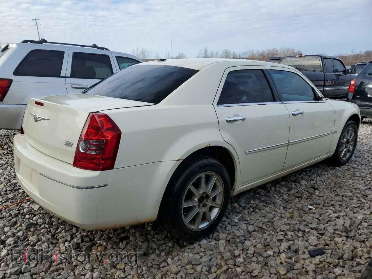 2010 CHRYSLER 300 - VIN: 2C3CK5CV3AH331037 - Фото 3