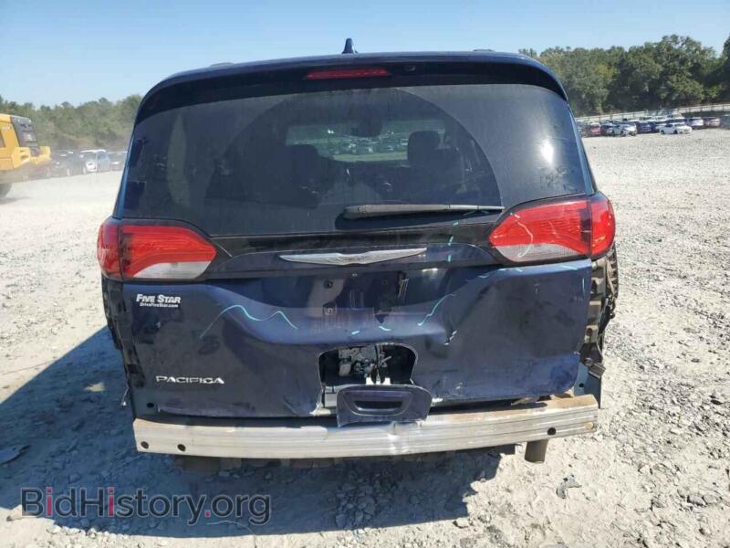 2017 Chrysler PACIFICA (VIN 2C4RC1EG2HR518302) — photo 6 of 13
