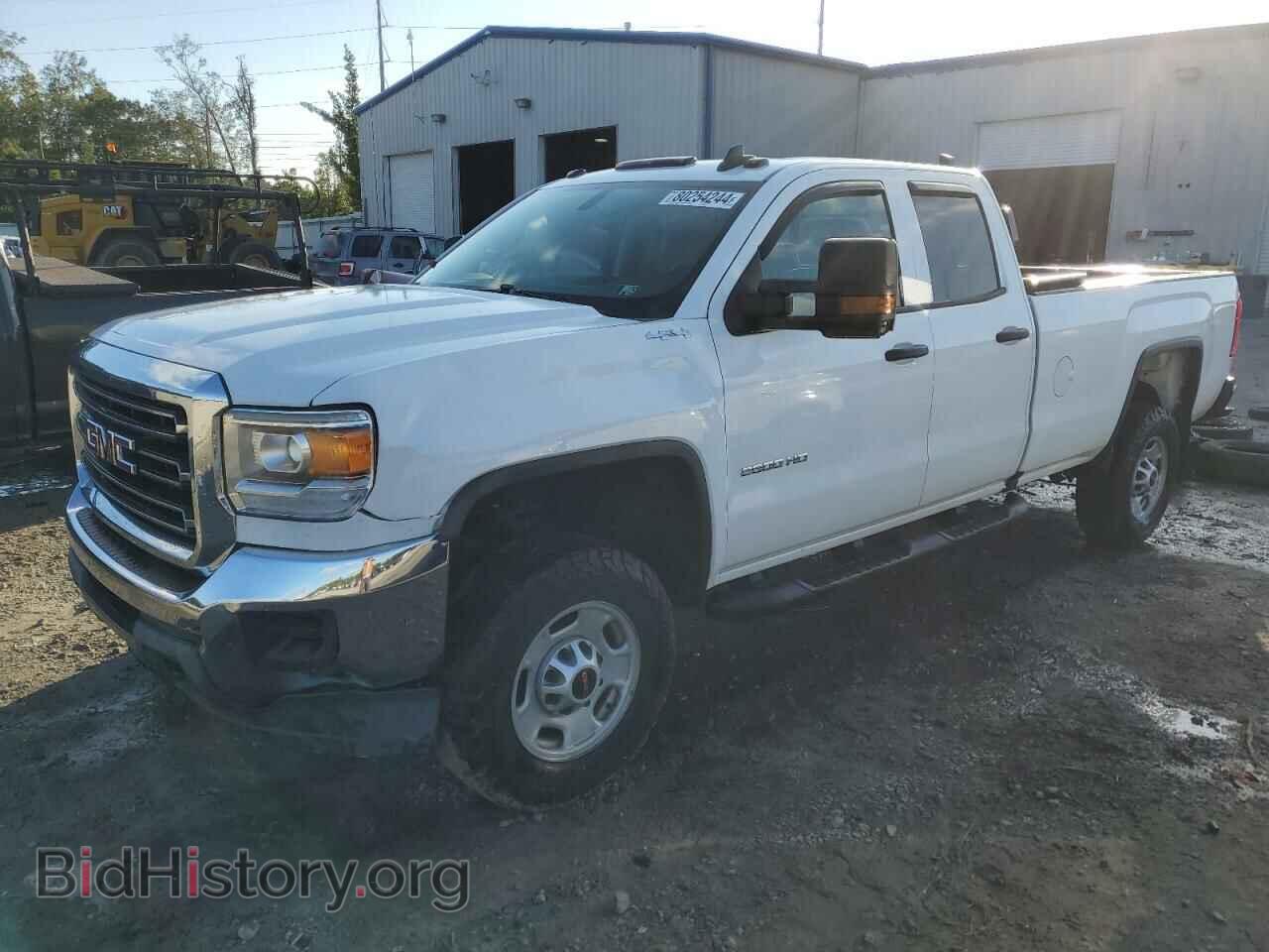 Photo 1GT22REG5HZ167152 - GMC SIERRA 2017