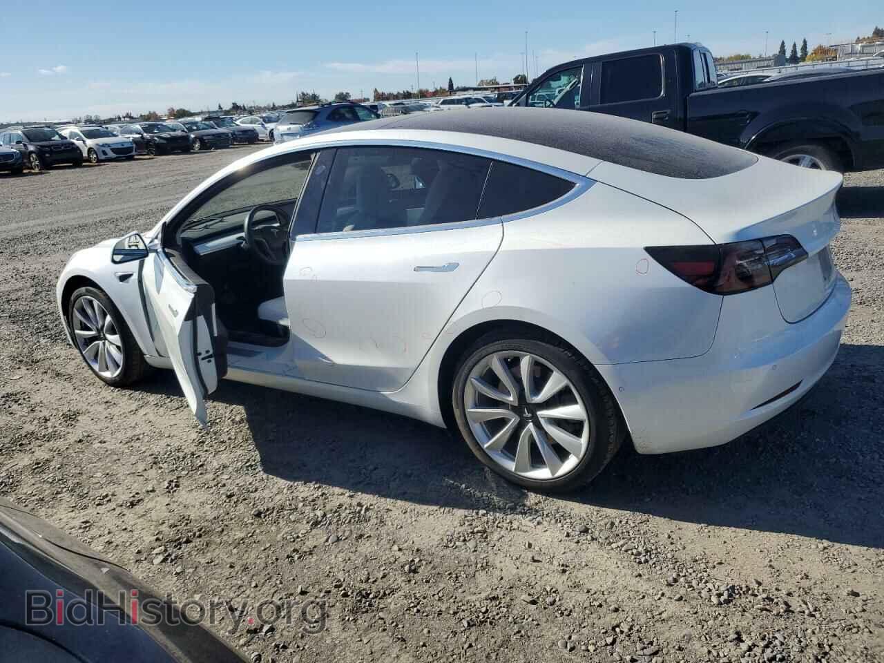 2018 TESLA MODEL 3 - VIN: 5YJ3E1EA7JF169652 - Фото 2