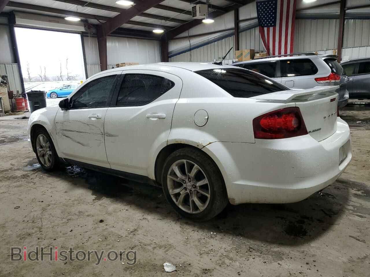 2011 DODGE AVENGER - VIN: 1B3BD1FG6BN573810 - Фото 2
