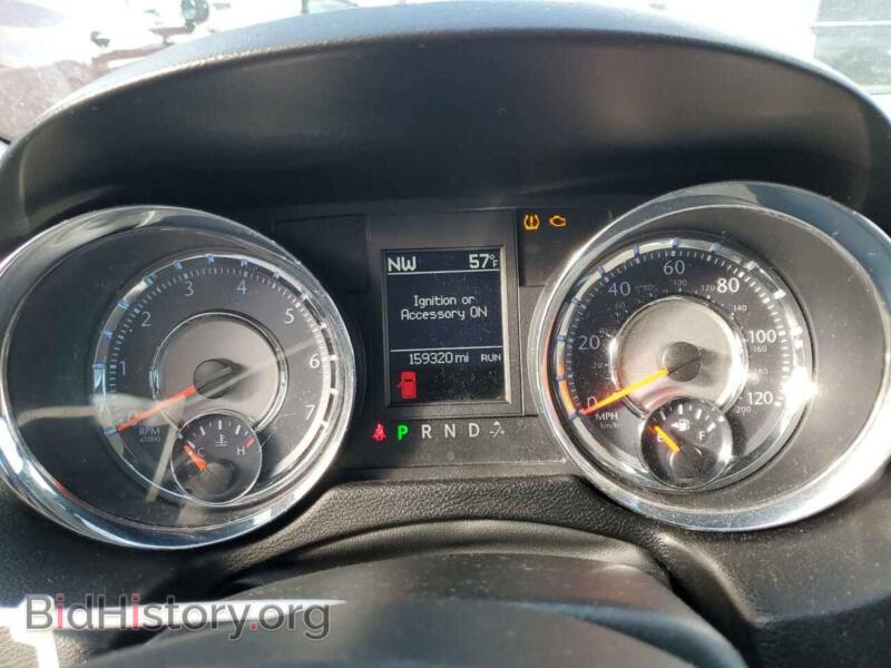 2011 Chrysler MINIVAN (VIN 2A4RR8DG0BR759866) — photo 9 of 13