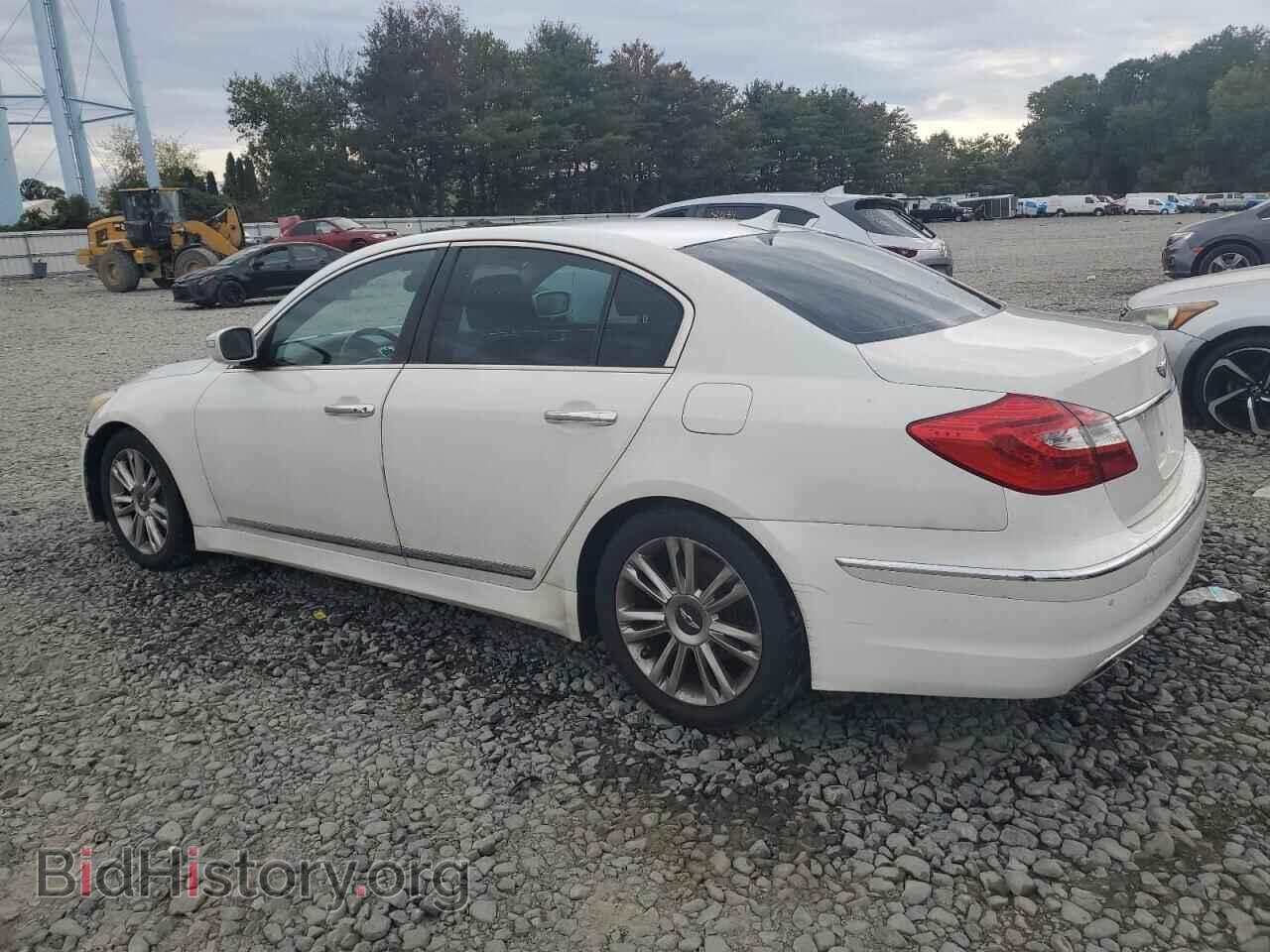 2012 HYUNDAI GENESIS - VIN: KMHGC4DF9CU174363 - Фото 2