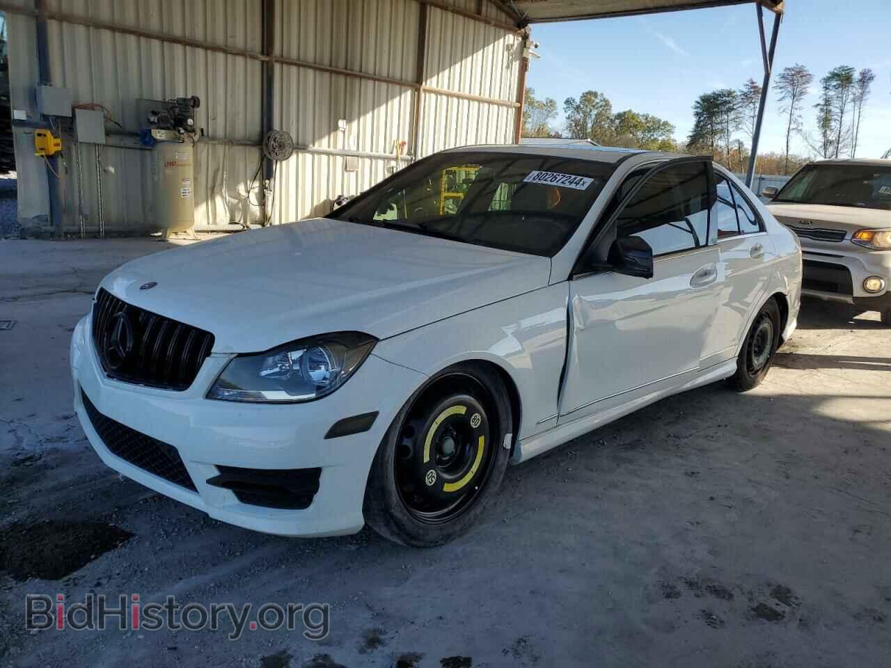 Photo WDDGF4HB6EA966287 - MERCEDES-BENZ C-CLASS 2014