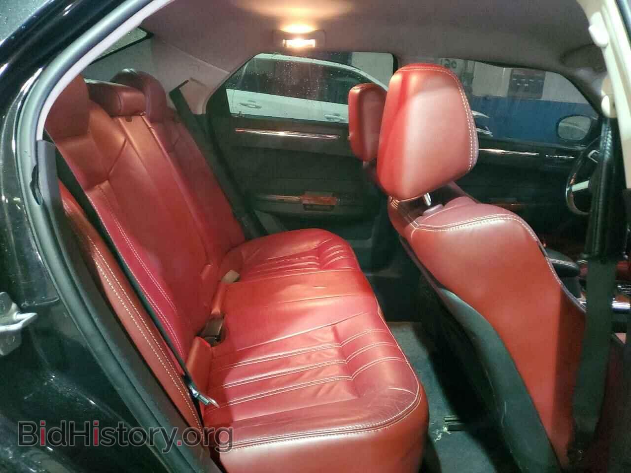 2010 CHRYSLER 300 - VIN: 2C3CA3CV0AH266607 - Фото 10