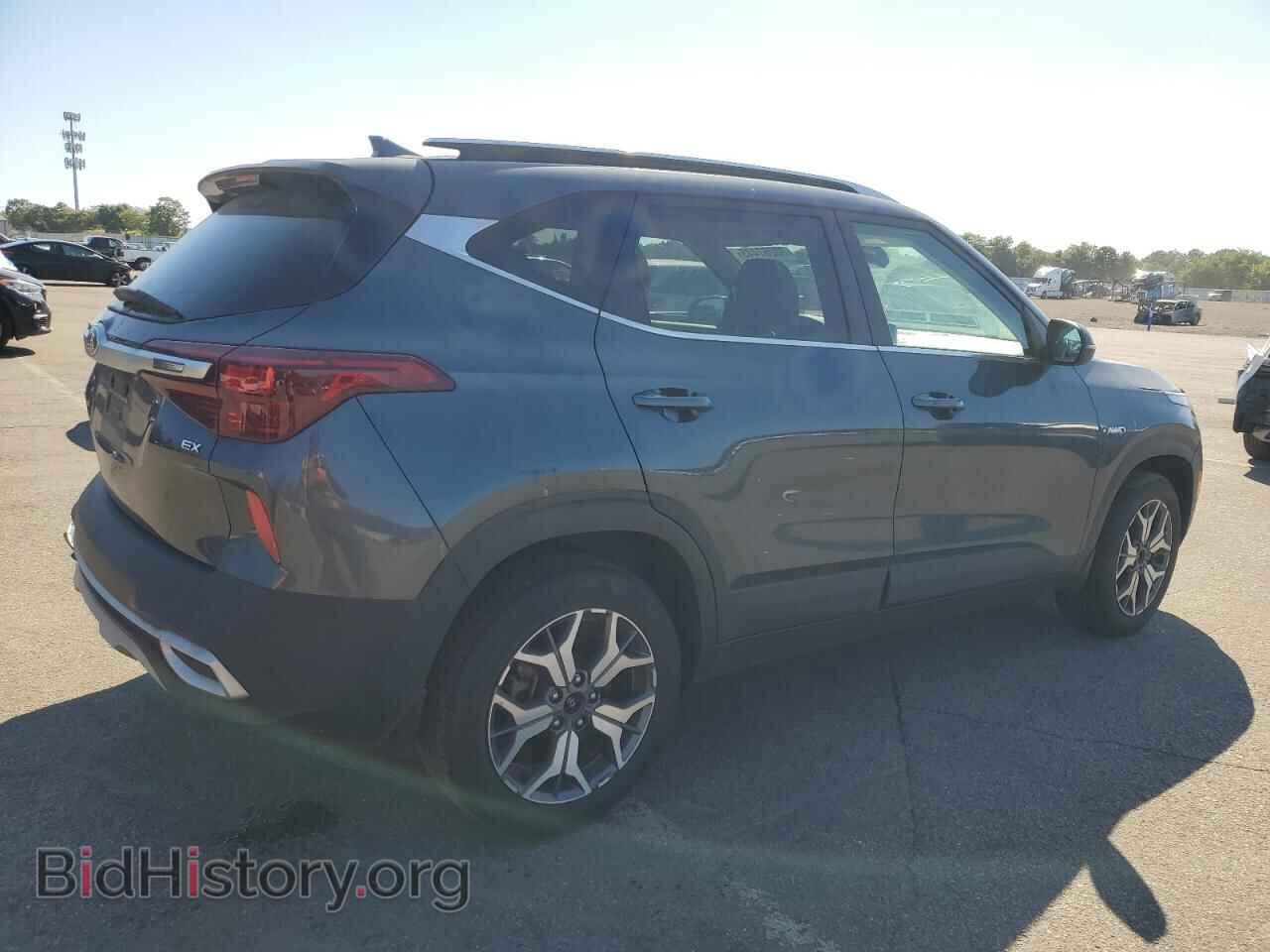 2021 KIA SELTOS - VIN: KNDERCAA7M7053392 - Фото 3