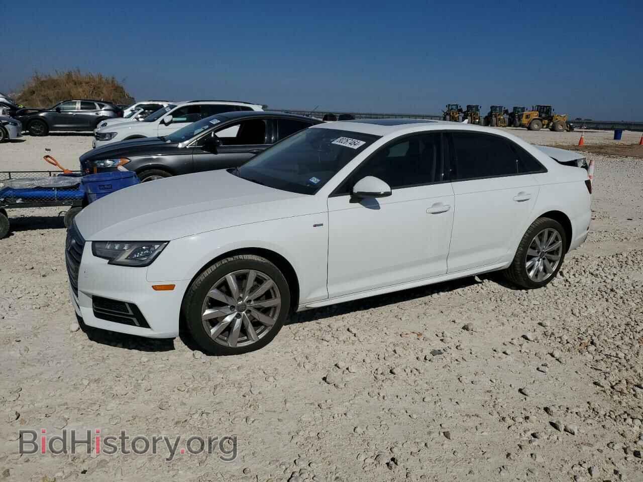 Photo WAUKMAF48JA161136 - AUDI A4 2018