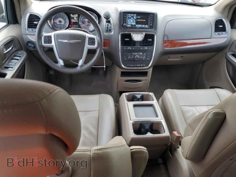 2014 Chrysler MINIVAN (VIN 2C4RC1BG2ER201717) — photo 8 of 15