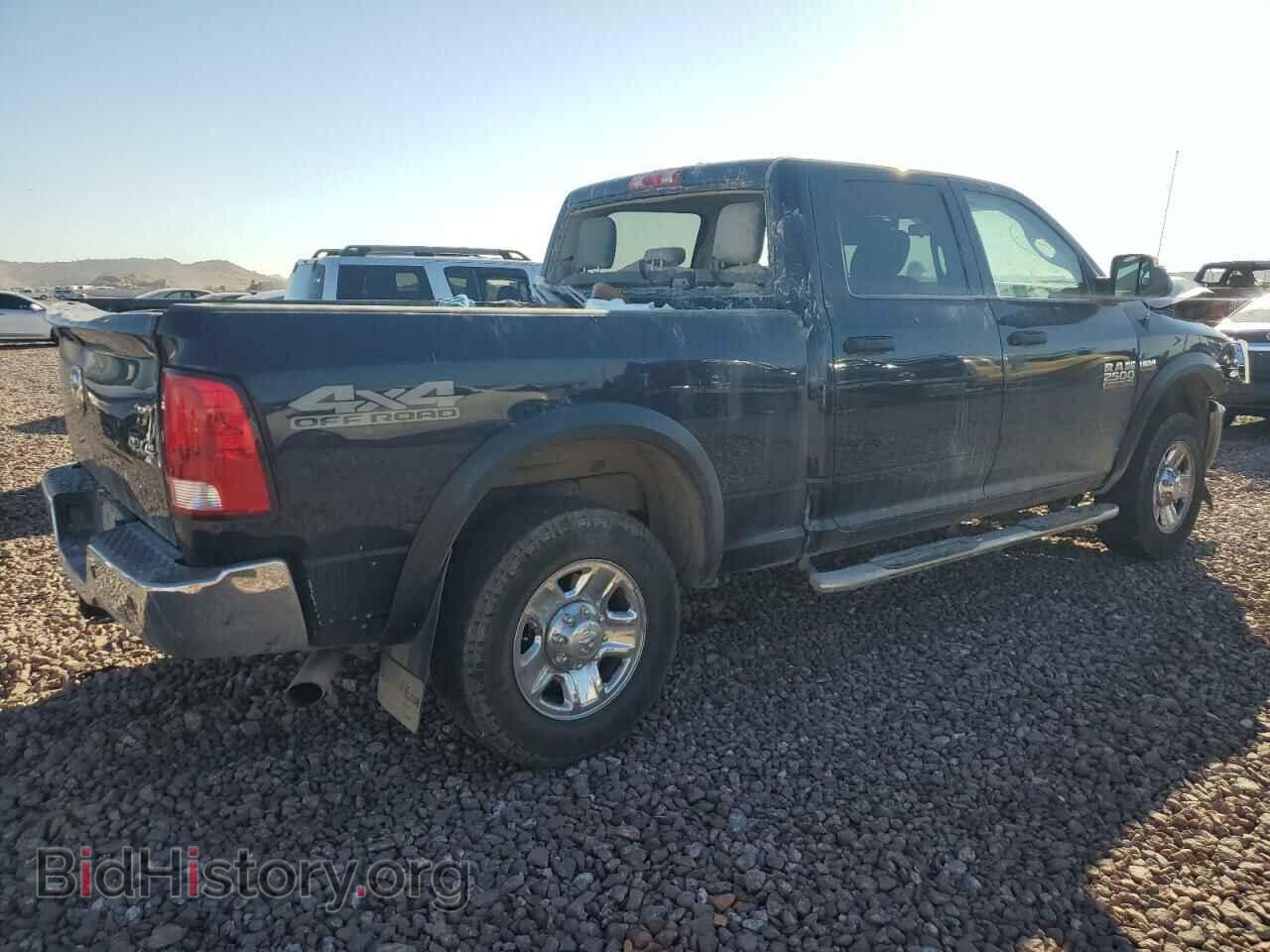 2018 RAM All Models - VIN: 3C6UR5CJ1JG260159 - Фото 3