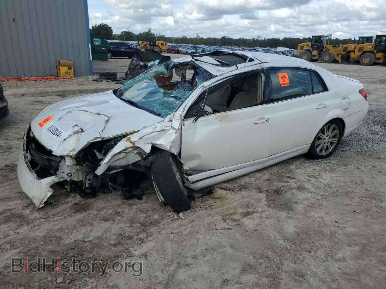 Photo 4T1BK36B46U073902 - TOYOTA AVALON 2006