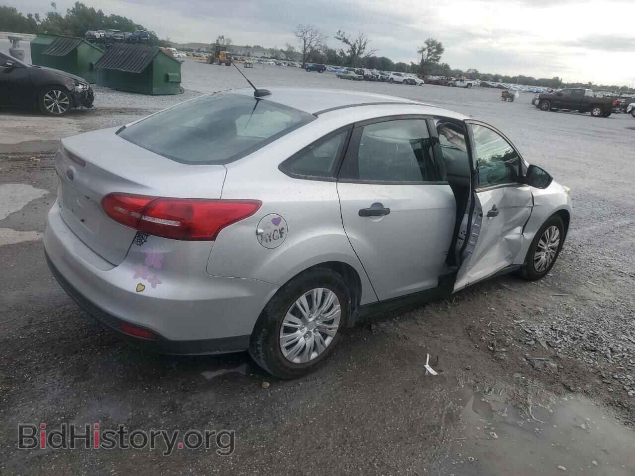 2017 FORD FOCUS - VIN: 1FADP3E22HL228185 - Фото 3