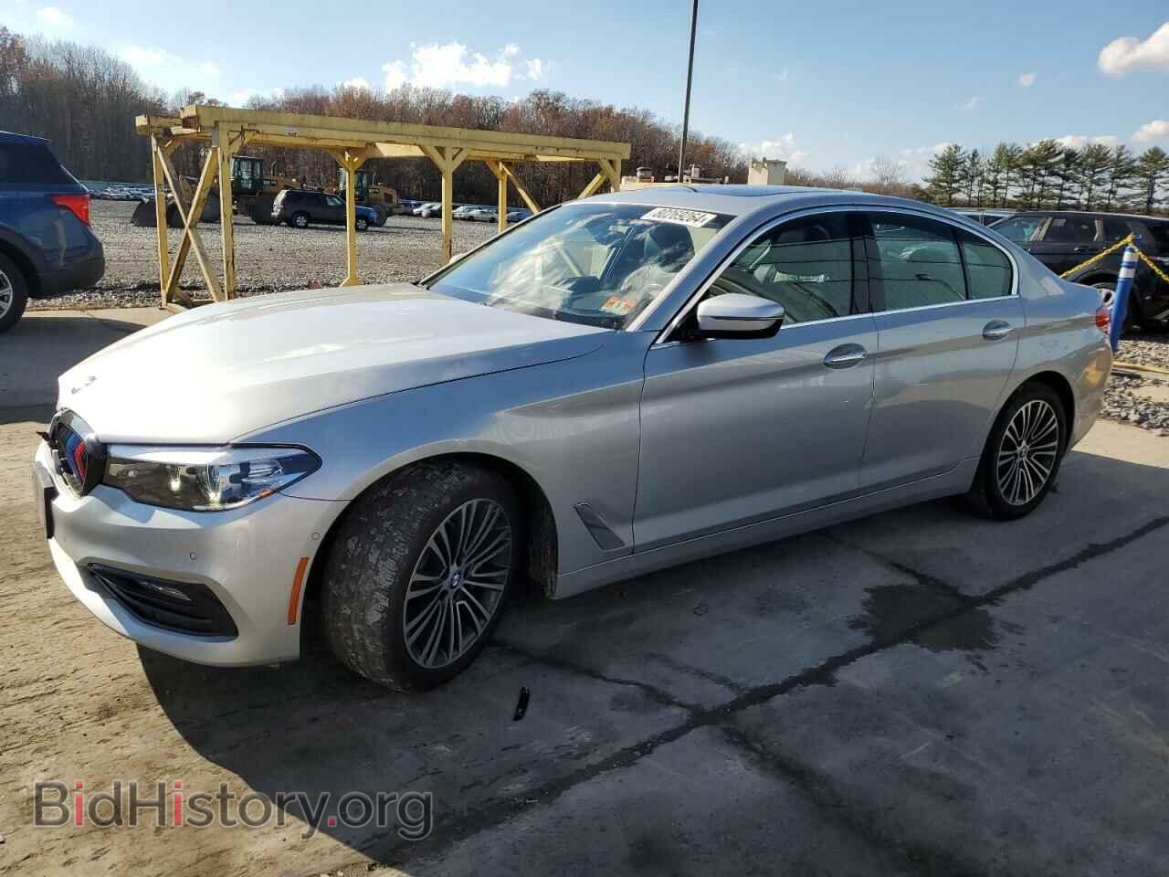 Photo WBAJA7C33HG905896 - BMW 5 SERIES 2017