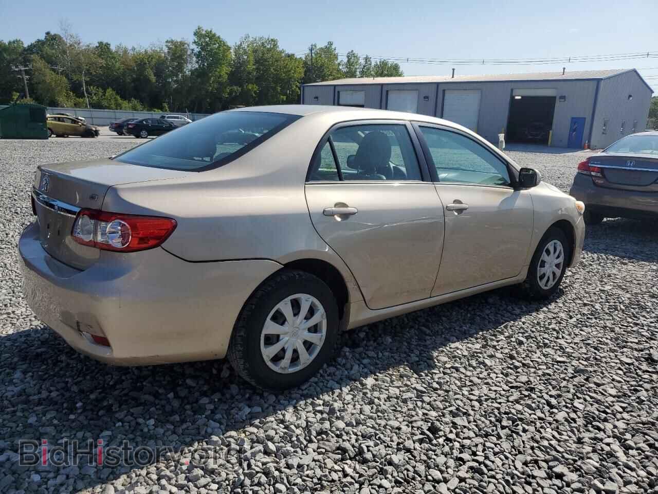 2011 TOYOTA COROLLA - VIN: 2T1BU4EE5BC748146 - Фото 3