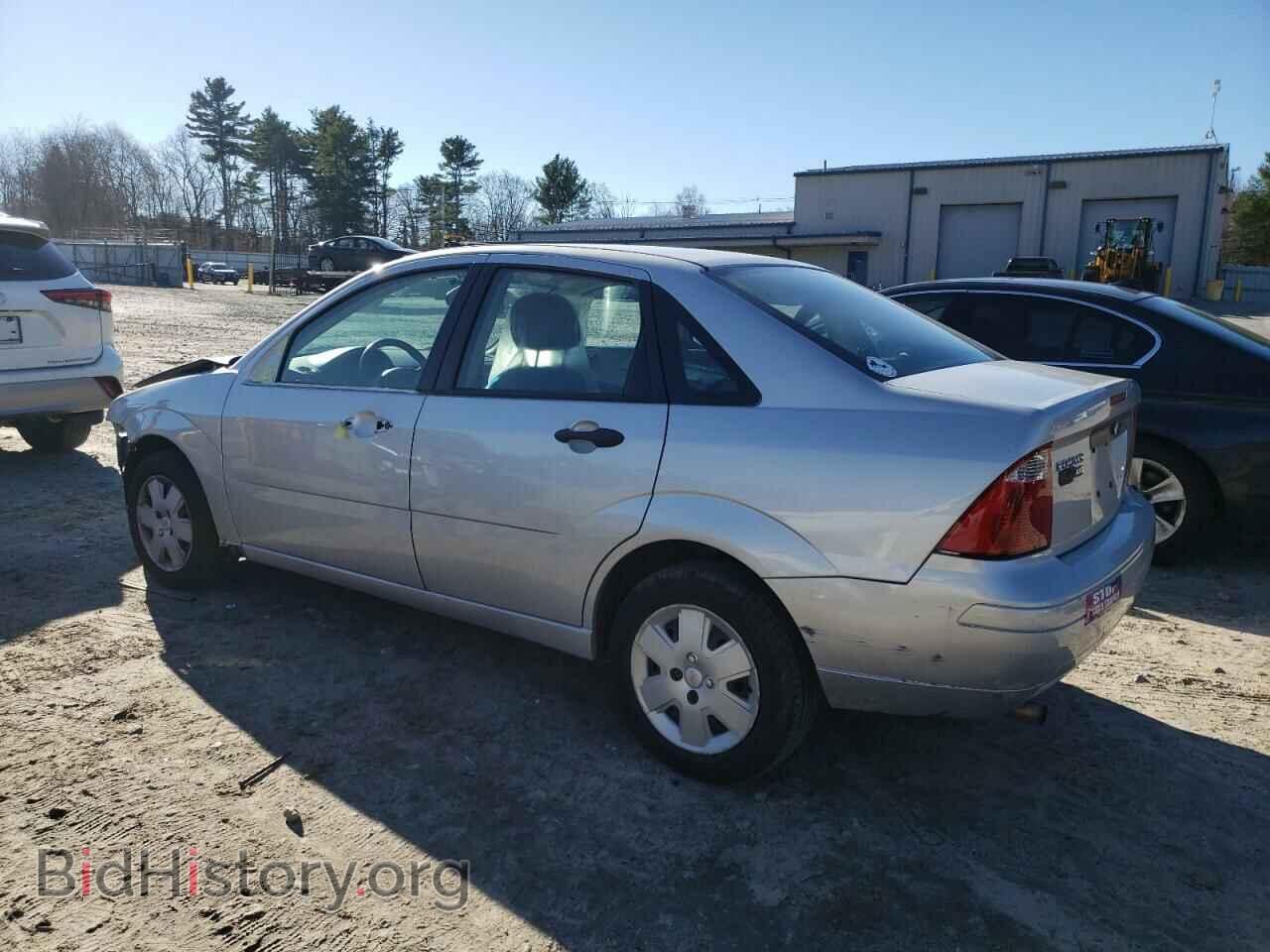2007 FORD FOCUS - VIN: 1FAHP34N87W114802 - Фото 2