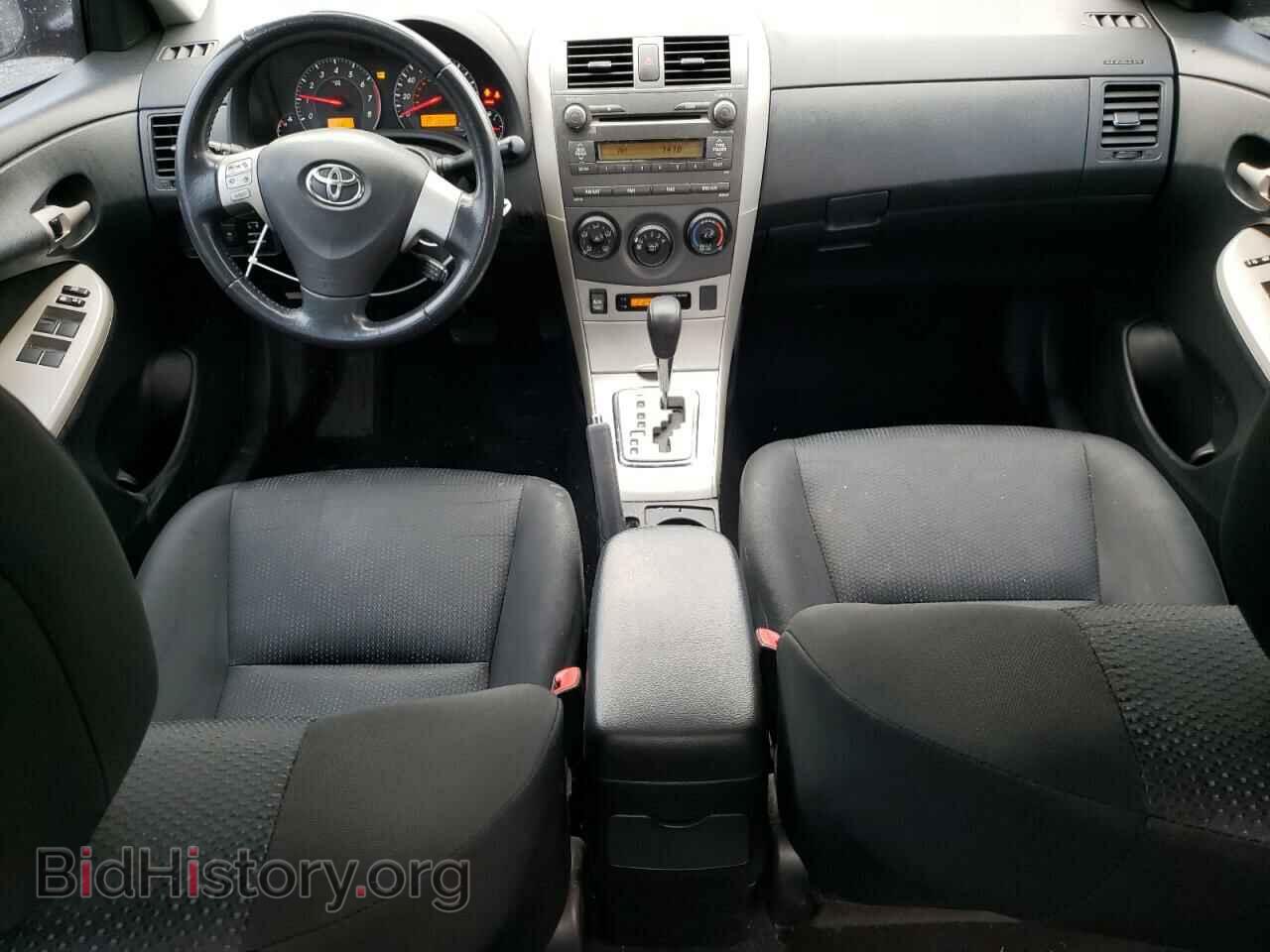 2010 TOYOTA COROLLA - VIN: 2T1BU4EE2AC421735 - Фото 8