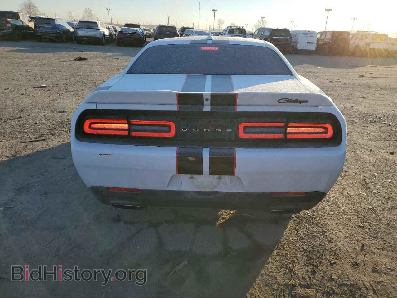 2018 DODGE CHALLENGER - VIN: 2C3CDZAG3JH276823 - Фото 6
