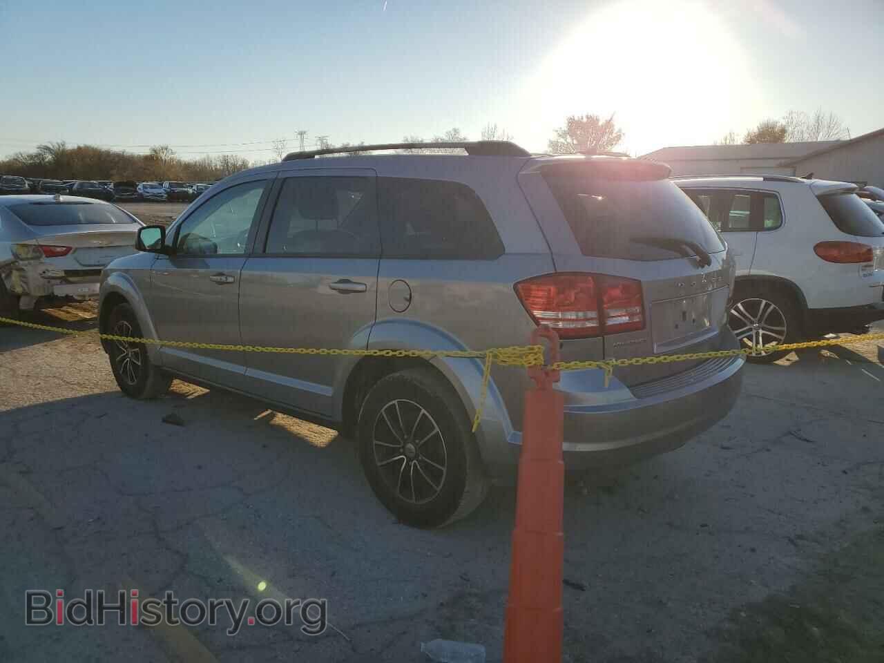 2018 DODGE JOURNEY - VIN: 3C4PDCAB9JT295298 - Фото 2