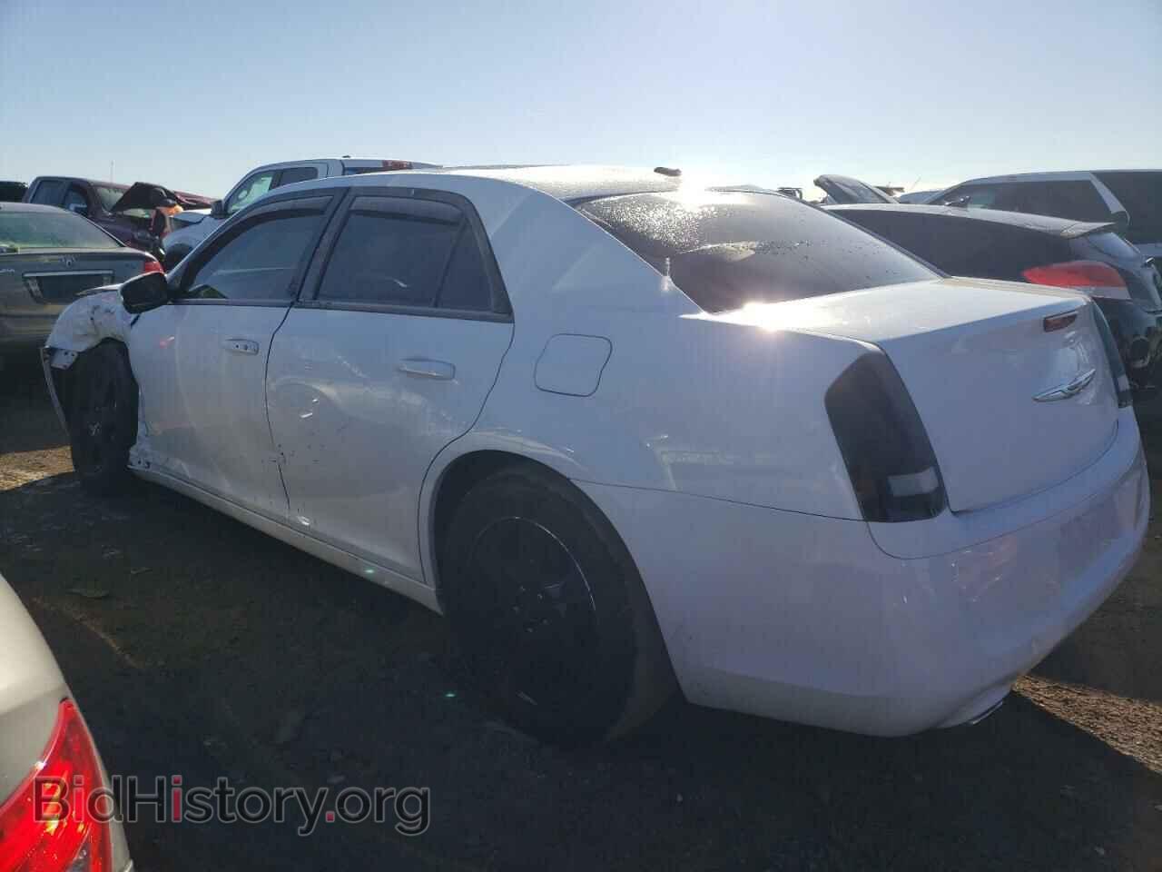 2014 CHRYSLER 300 - VIN: 2C3CCAGG0EH383619 - Photo 2