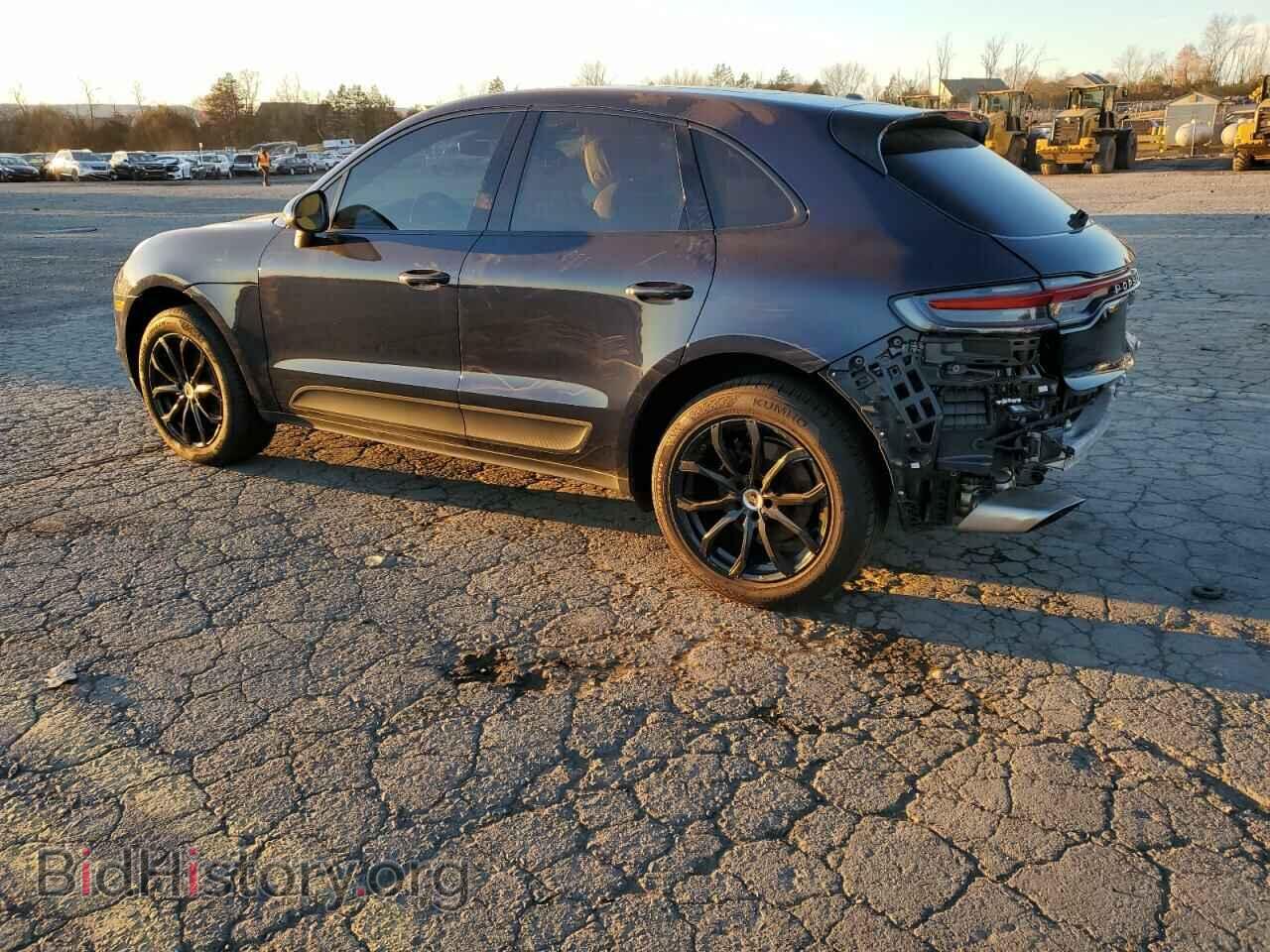 2020 PORSCHE MACAN - VIN: WP1AA2A56LLB13377 - Photo 2