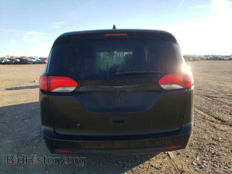 2020 Chrysler PACIFICA (VIN 2C4RC1EG6LR150747) — photo 6 of 13