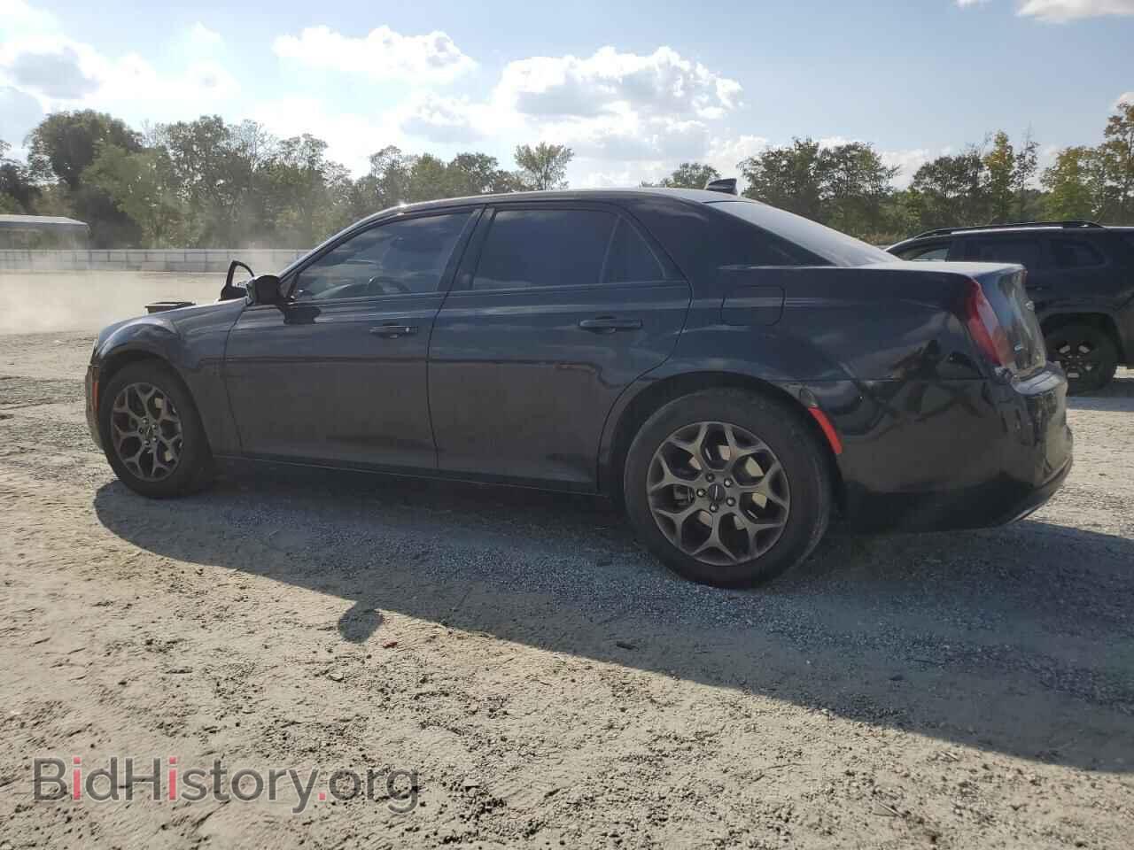 2016 CHRYSLER 300 - VIN: 2C3CCAGG2GH296517 - Фото 2