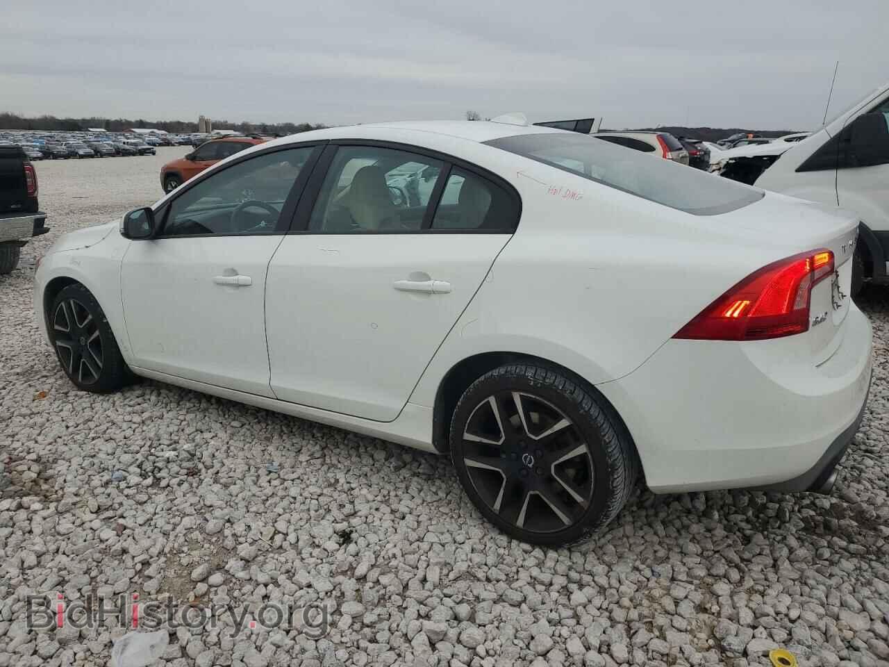 2017 VOLVO S60 - VIN: YV140MTL7H2425692 - Фото 2