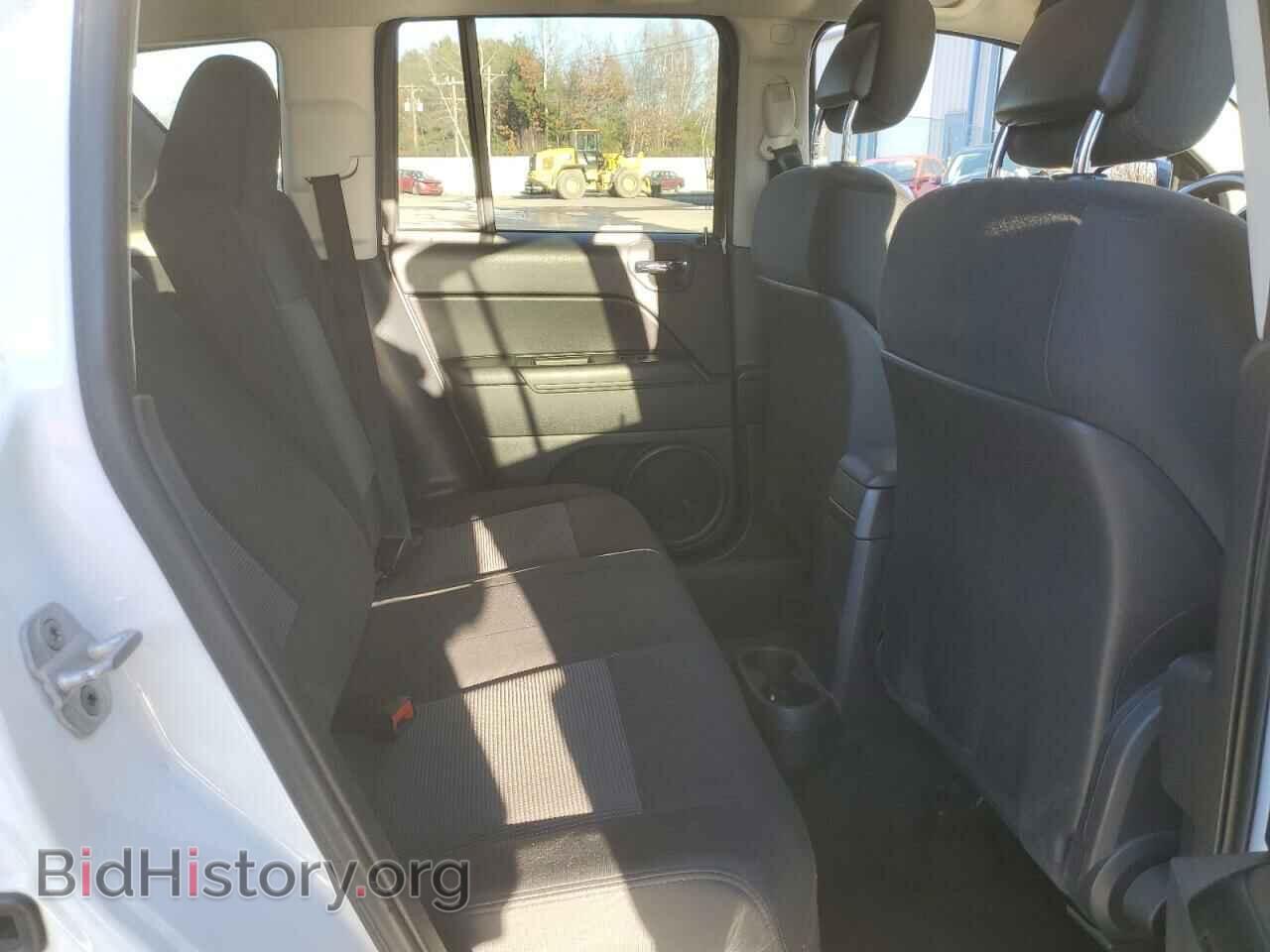 2012 JEEP COMPASS - VIN: 1C4NJDEB9CD659809 - Photo 10