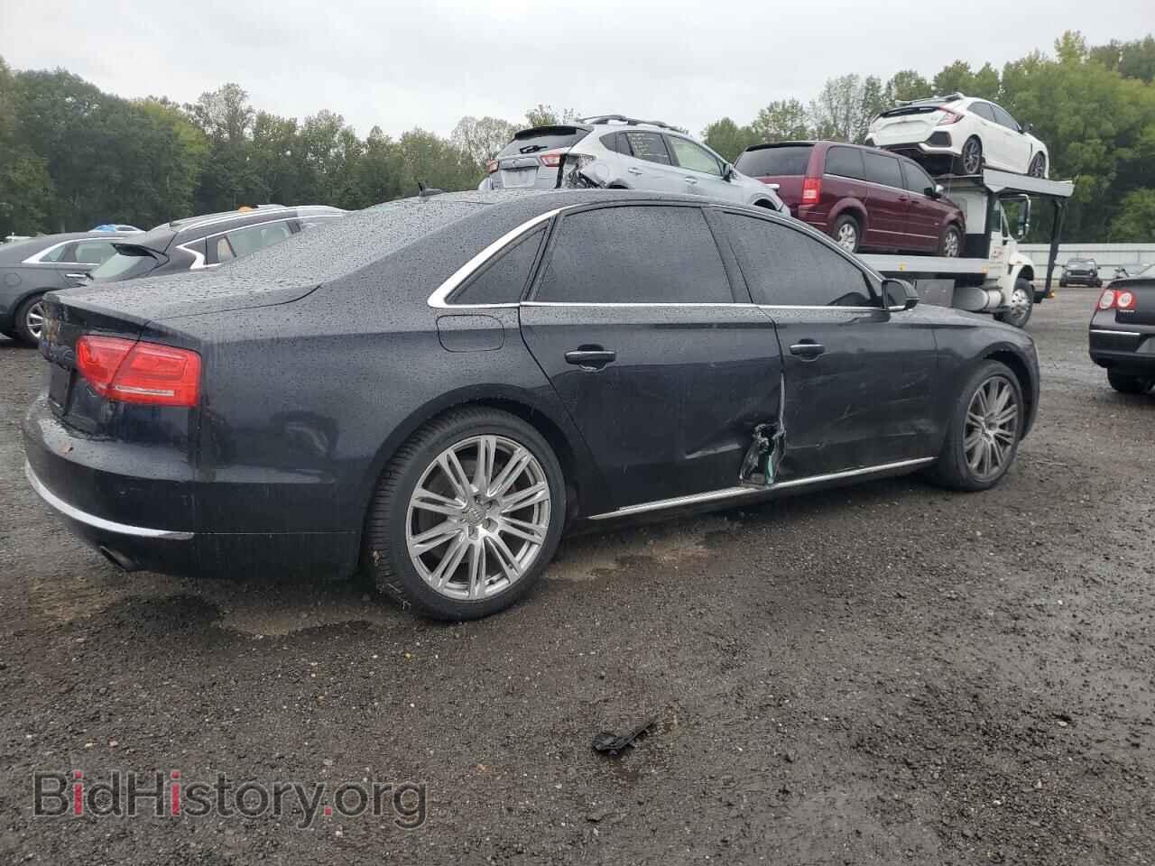 2011 AUDI A8 - VIN: WAURVAFD4BN025866 - Фото 3