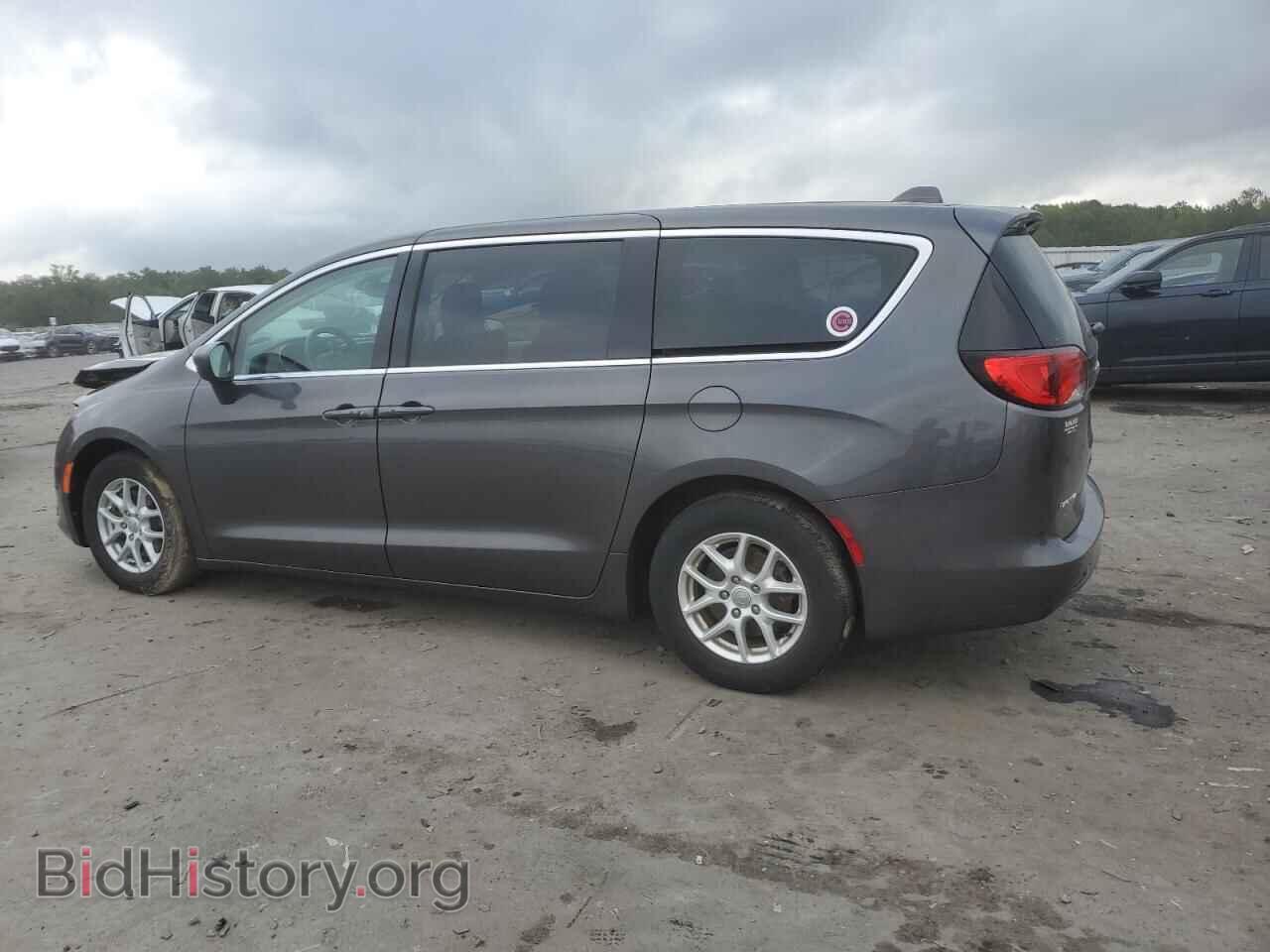 2017 CHRYSLER PACIFICA - VIN: 2C4RC1DG0HR744503 - Photo 2