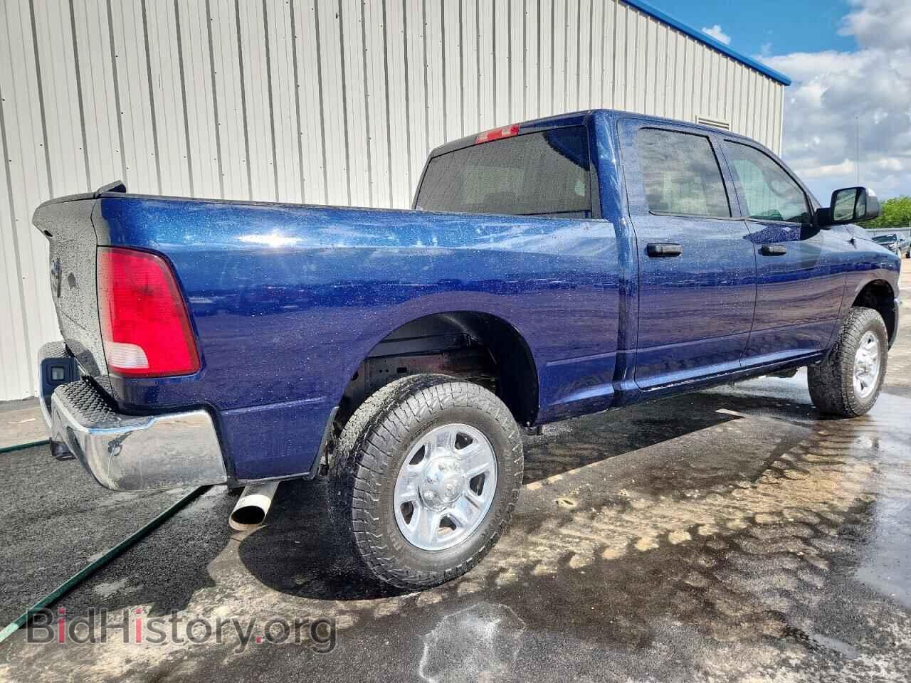 2018 RAM All Models - VIN: 3C6UR5CL0JG389396 - Фото 3